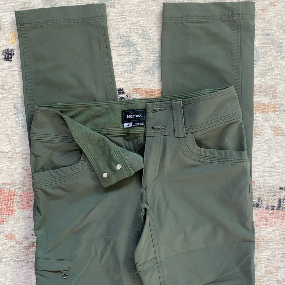 Marmot woman’s outdoor pants. Size 4